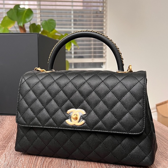 Brand New Coco Chanel Flapbag with handle, v b/black with dust bag and box. - Picture 2 of 15